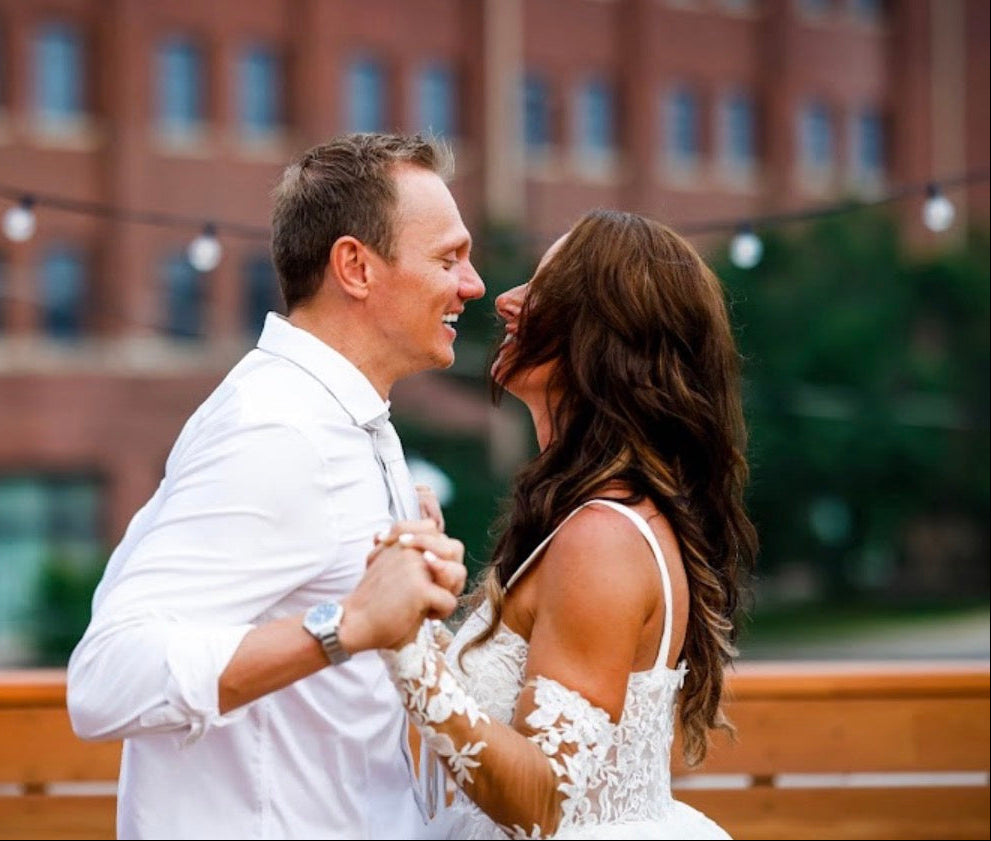 Wedding couple at The Moderne Loft enjoy their wedding day celebration ath this beautiful micro-venue in downtown Kansas CIty